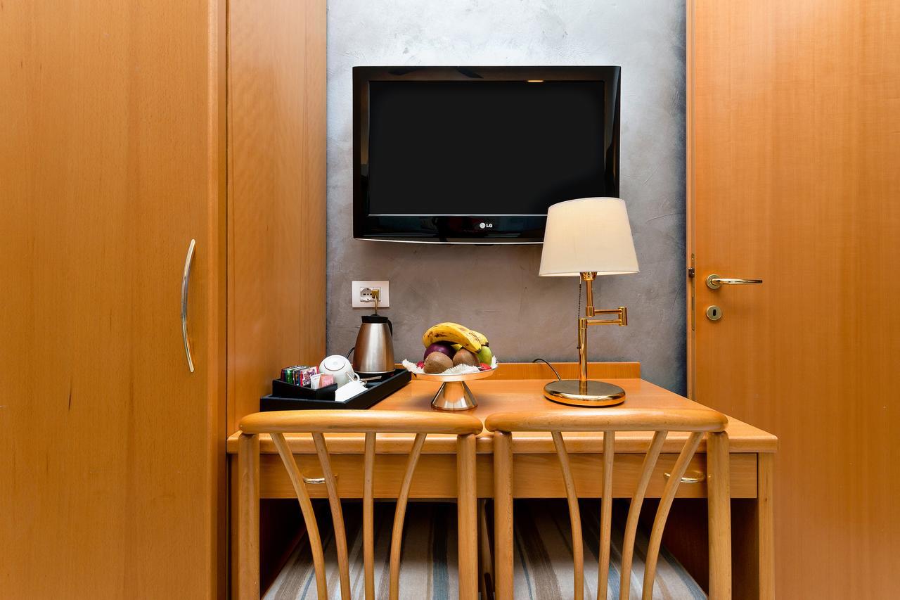 Hotel Monte Rosa Chiavari Ngoại thất bức ảnh